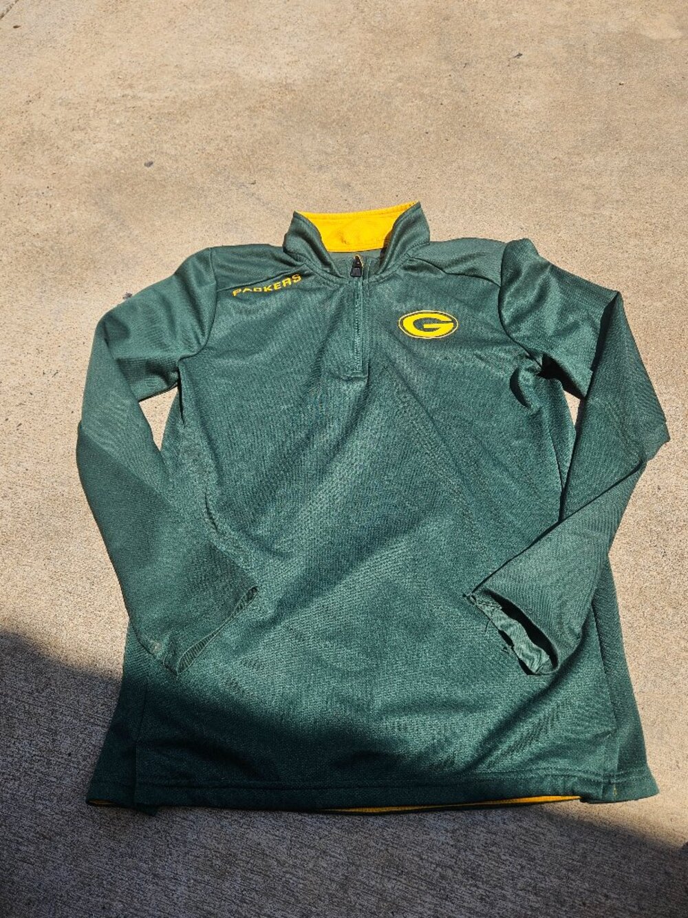 Green Bay Packers 3/4 zip pull over Youth Large